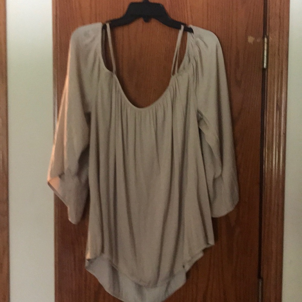 New with tags Vince Camino xl  open shoulder top